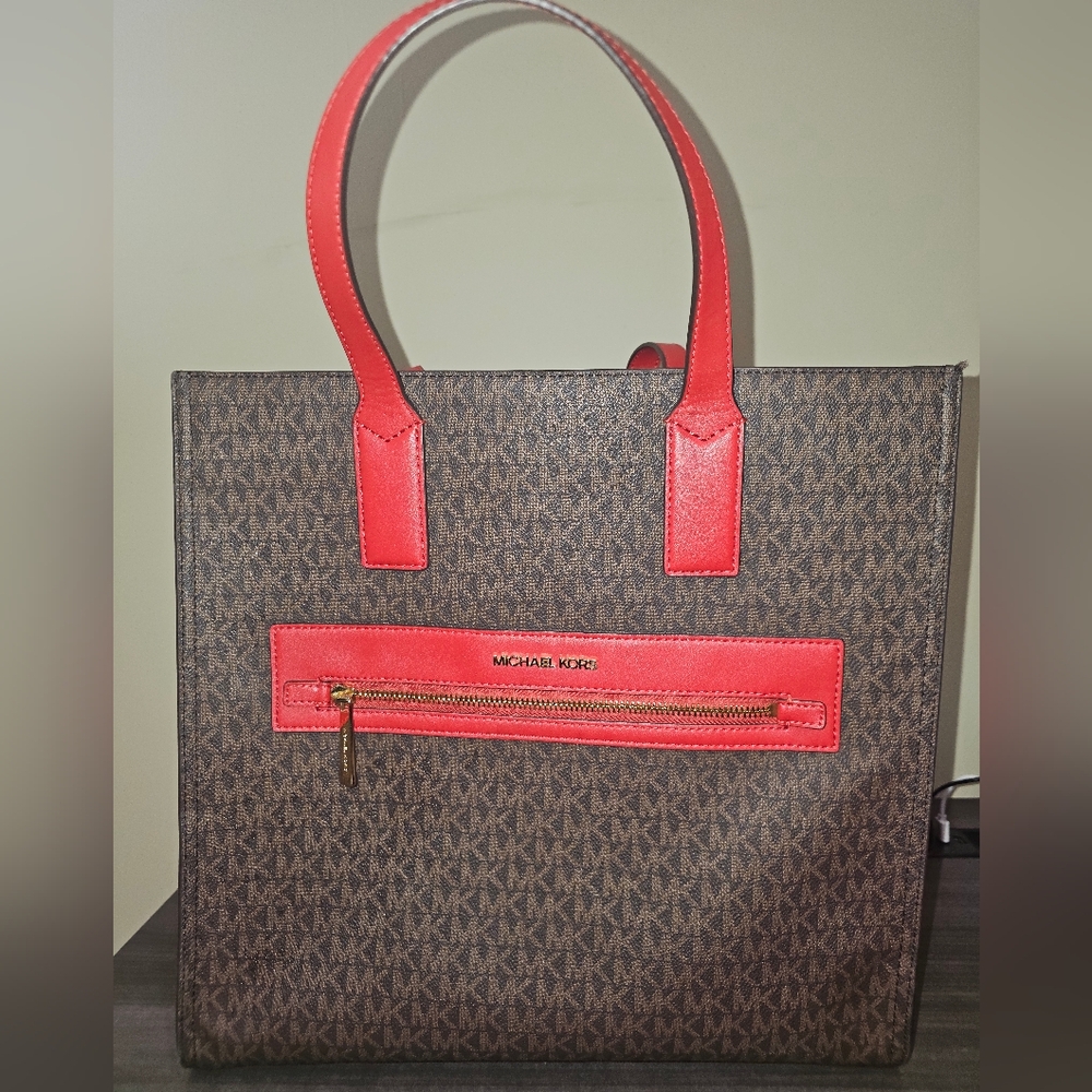 NWOT!! Michael Kors Kenly Tote Bag